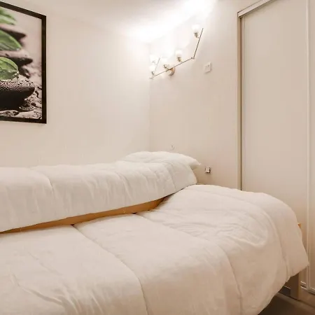 Sers, 2 Pieces, 6 Personnes - Fr-1-403-7 Apartmán *